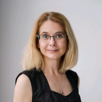 Dr. Hristina Nina Litovin