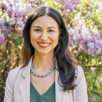 Elba Flores, Lcsw