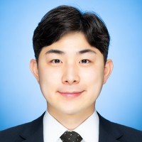 이기웅