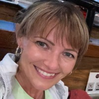 Gabriela Kovac, Mba