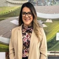 Claudia Salinas