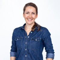 Dr. Jasmin Vella