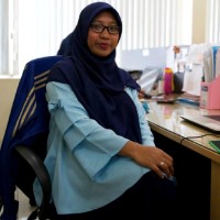 henny kurniawati