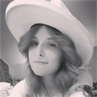 Lindsey L.