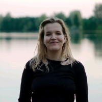 Annemarie V.