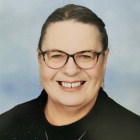 Julie Cox