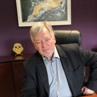 Bernard Simon