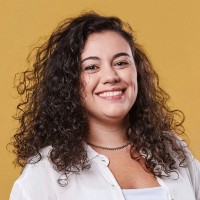 Lívia Bomfim