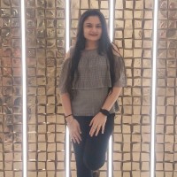 Pooja Bhatt