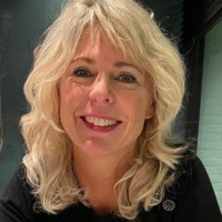 Yvonne Van Doorn