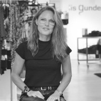 Lis Gunde Larsen