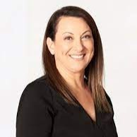 Debbie Davut