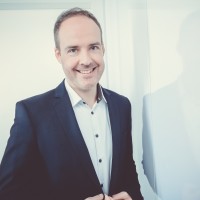 Dr. Christian Salzborn