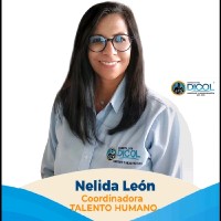 Nélida León