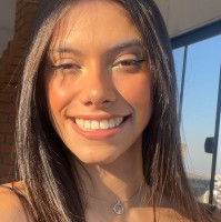 Aline Alves Andrade