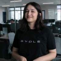 Verônica Veloso