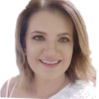 Angélica Cazarotto