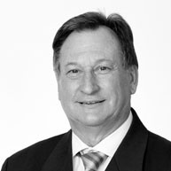 Steve Loughnan