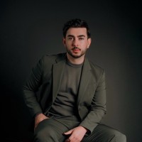 Victor Olmos