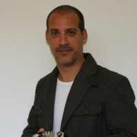 Joan Camacho - Diseñador Gráfico