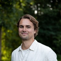 Daniel Caris