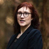 Vanessa Fox O'Loughlin FRSA