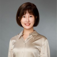 Crystal (Xueying) WU