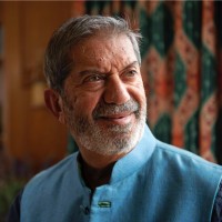 Narendra Laljani, DBA