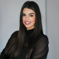 Flávia Prata