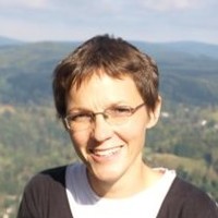Leona Vyvialová