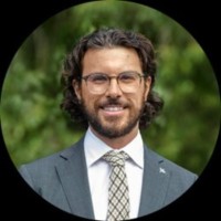 Luke Dinakis
