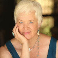 Ariana Lise Newcomer -Healing The Soul's Voice