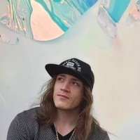 Andrew Larsen
