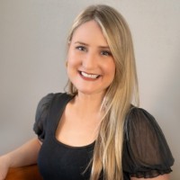 Elise P.
