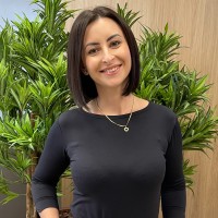 Alyne Carla Gorges, Cea, Aai