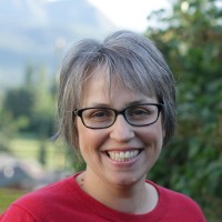 Julie Lewis