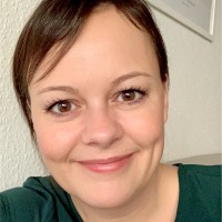 Louise Knudsen