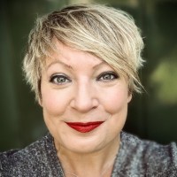 Renée Luth