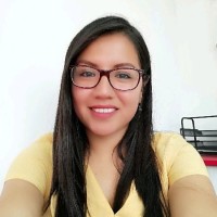 Maryori Echegaray Grados