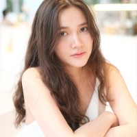 Ngân La