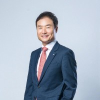 Sangyong Lee
