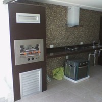 Em Vidraçaria Mármore e Granito