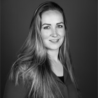 Manon van den Acker - Ceelen
