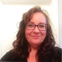 Amy Henderson