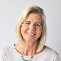 Barb Hoelzer