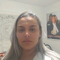 Bruna Alves Dos Santis Pires
