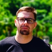 Anton Lavrenov