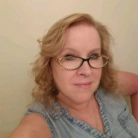 Maria J Henninger