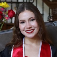 Hayley Sakers