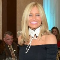 Debi Rhodes